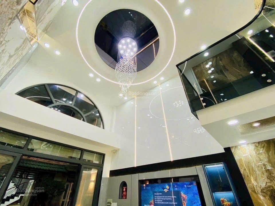 Nhà đẹp trung tâm gò vấp lê văn thọ, hẻm xe hơi, 4 phòng ngủ, full nội thất, dọn vào ở ngay