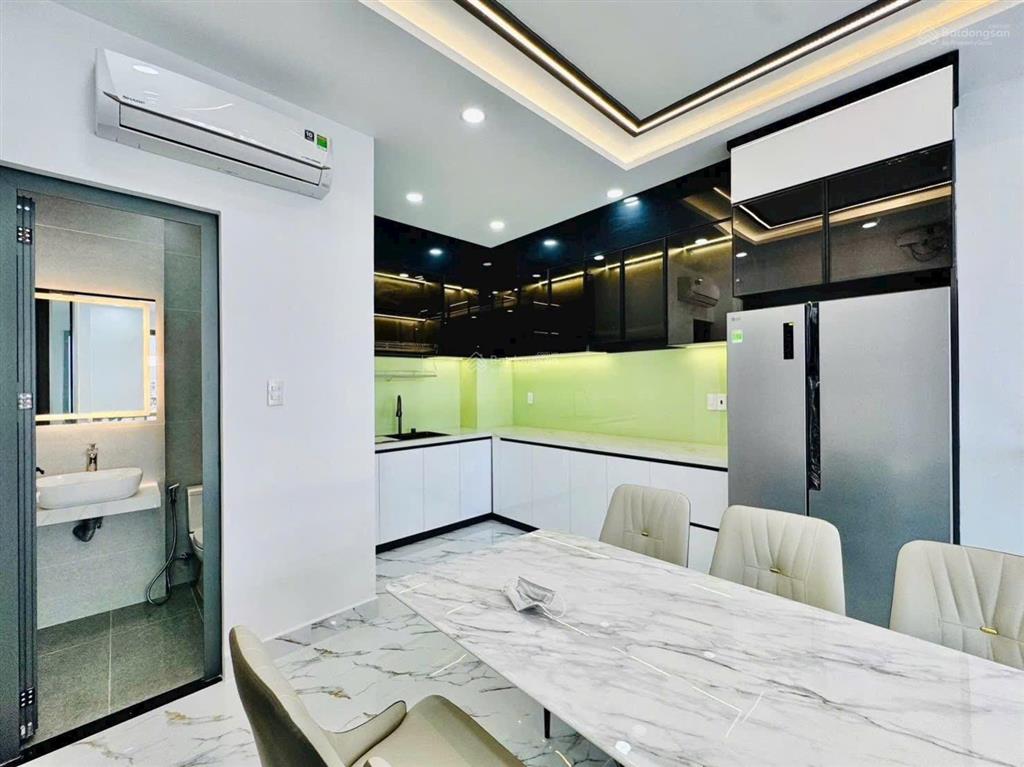 Nhà mặt tiền nguyễn du 6 tầng, thang máy, vị trí kdbb sầm uất  giá 15.99 tỷ tl   0933 316 ***