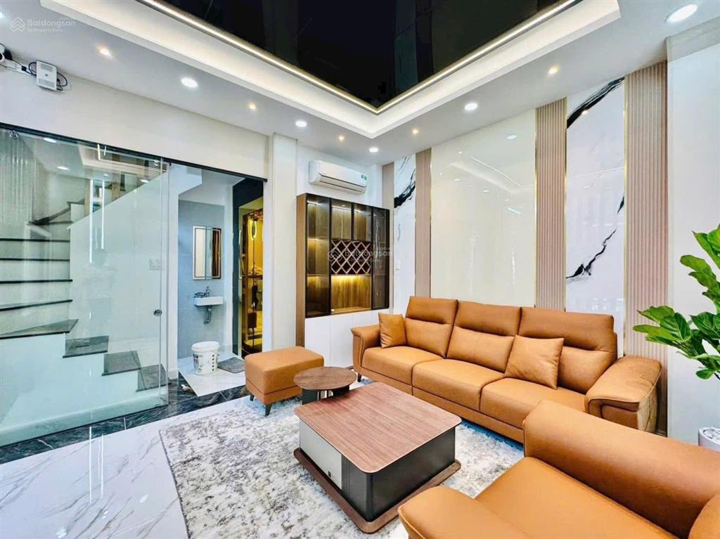 Nhà mặt tiền nguyễn du 6 tầng, thang máy, vị trí kdbb sầm uất  giá 15.99 tỷ tl   0933 316 ***