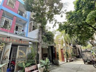 Bán nhà 3 tầng đ.tân kỳ tân quý  hẻm nhựa 8m xe tải vào nhà  6.5 tỷ tl  vị trí siêu đẹp