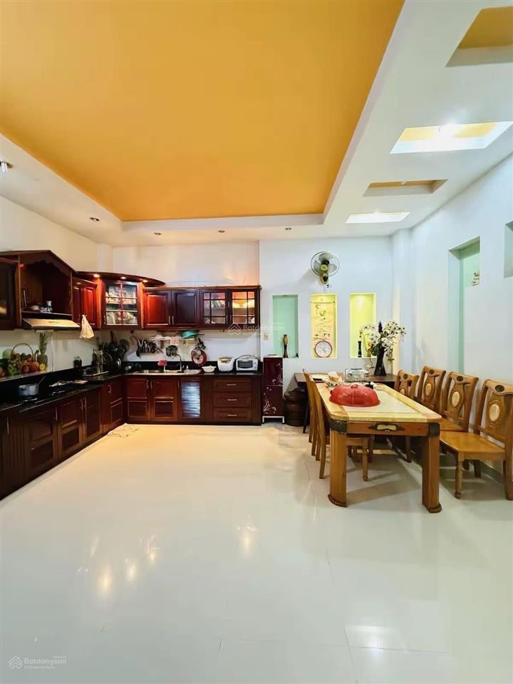 Bán nhà hxh 6m thông  thoại ngọc hầu, tân phú  ngang lớn 5.6m  4 tầng  5pn  giá tốt 13 tỷ tl