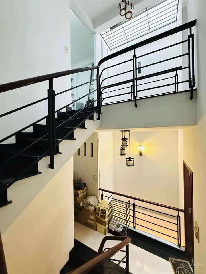 Bán nhà hxh 6m thông  thoại ngọc hầu, tân phú  ngang lớn 5.6m  4 tầng  5pn  giá tốt 13 tỷ tl