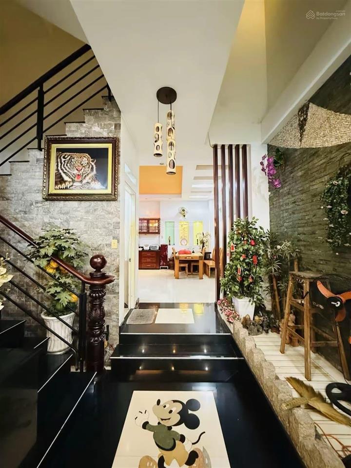 Bán nhà hxh 6m thông  thoại ngọc hầu, tân phú  ngang lớn 5.6m  4 tầng  5pn  giá tốt 13 tỷ tl