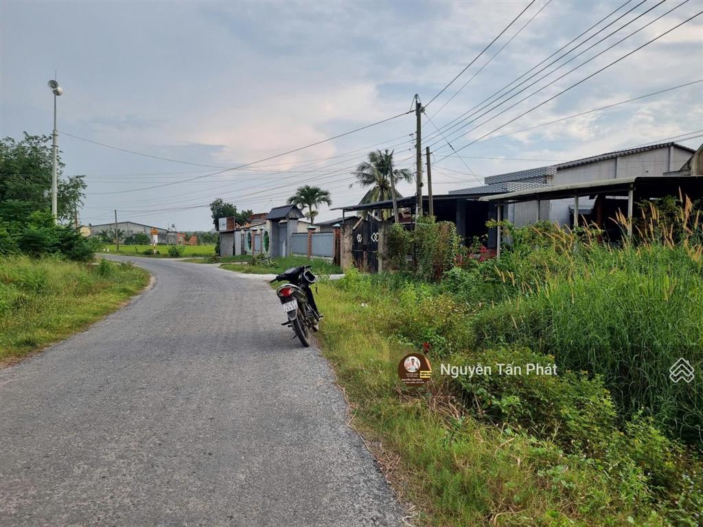 10x72 đường nhựa ngay kcn phước đông. 2,35 tỷ