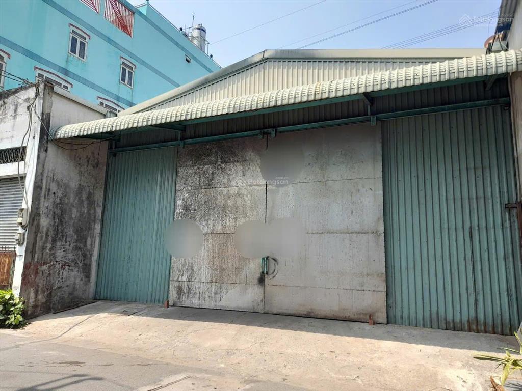 Cho thuê kho, nhà xưởng 200m2 tại quốc lộ 1a, xe công 40f vào đến xưởng cả ngày và đêm  siêu hiếm!