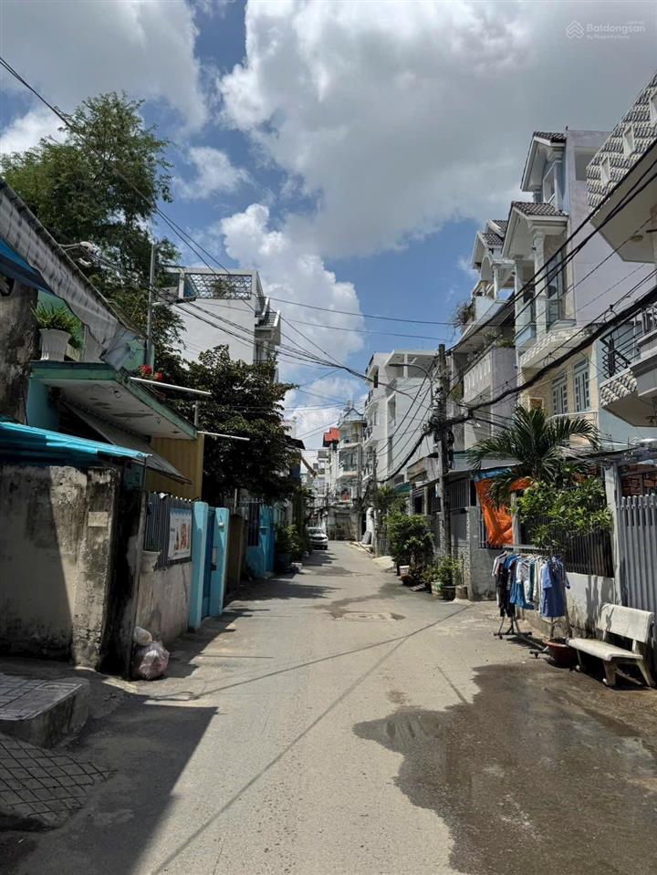 Bán nhà mặt tiền kd  70m2 a4  gần thống nhất  vị trí tiềm năng  shr ko lộ giới  chỉ 6,x tỷ tl