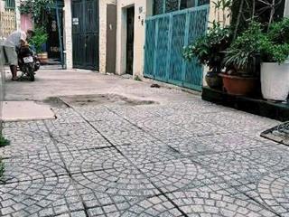 66m2. nhà 4 tầng ngang 4.5m  hẻm thông thoáng an ninh sạch sẽ  vị trí kim cương  6 tỷ 600 tl