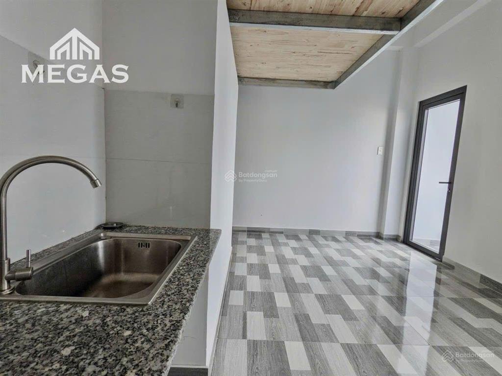 Cho thuê căn hộ duplex có ban công trịnh đình trọng, tân phú gần công viên đầm sen, đh văn hiến