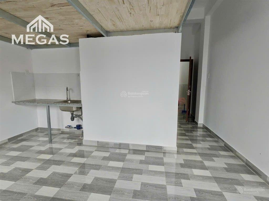 Cho thuê căn hộ duplex có ban công trịnh đình trọng, tân phú gần công viên đầm sen, đh văn hiến