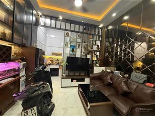 Bán nhà khương trung 4t 30m2 nội thất cao cấp,đẹp lung linh cho gia đình đón xuân 2026!giá 6 tỷ tl