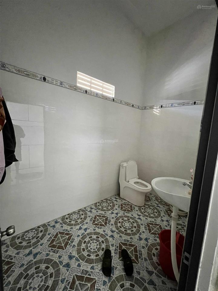 Nhà mặt tiền đường đồng cây da diên sơn