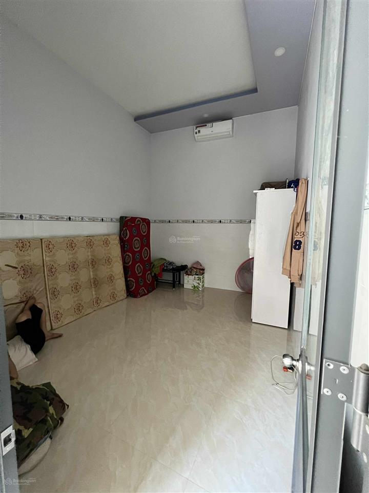 Nhà mặt tiền đường đồng cây da diên sơn