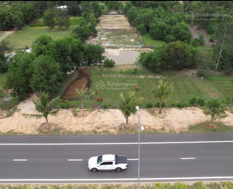 Hơn 2200m2 mặt tiền đường võ chí công, xã thăng an, thành phố đà nẵng