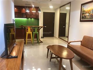 Gia đình bán căn góc cc huỳnh văn chính q. tp. dt 48m2 2p. giá 2,25 tỷ.  0703 926 ***