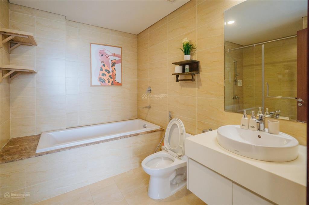 Cho thuê căn hộ chung cư đẹp tại the sapphire residence, 17 triệu, 100m2, 3pn, 2wc, chính chủ