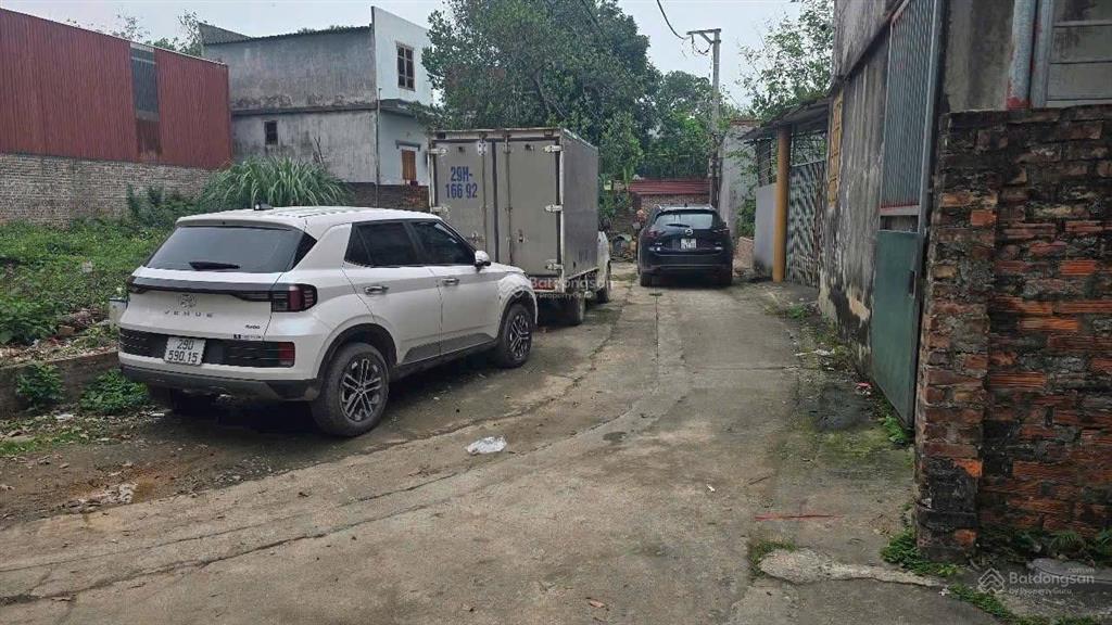 Bán mảnh đất nhỏ xinh vị trí góc 2 mặt tiền tại cổ loa. dt 47m2, ngõ 4m