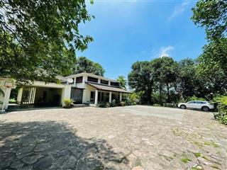 Ông chú em đi định cư gửi bán căn vườn đã ở 2 năm giá cực tốt còn thương lượng nhẹ