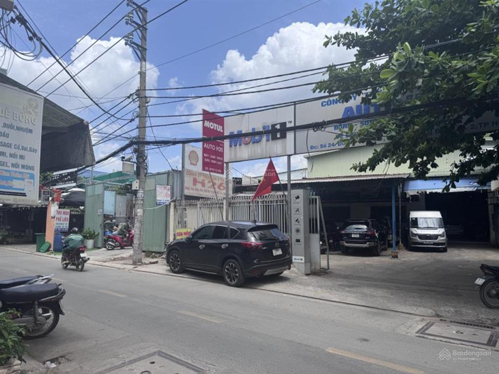 Bán nhà mặt tiền đường 42 lê văn thịnh, ngang 9m, có hầm, thang máy, nhà mới đẹp, 6 tầng