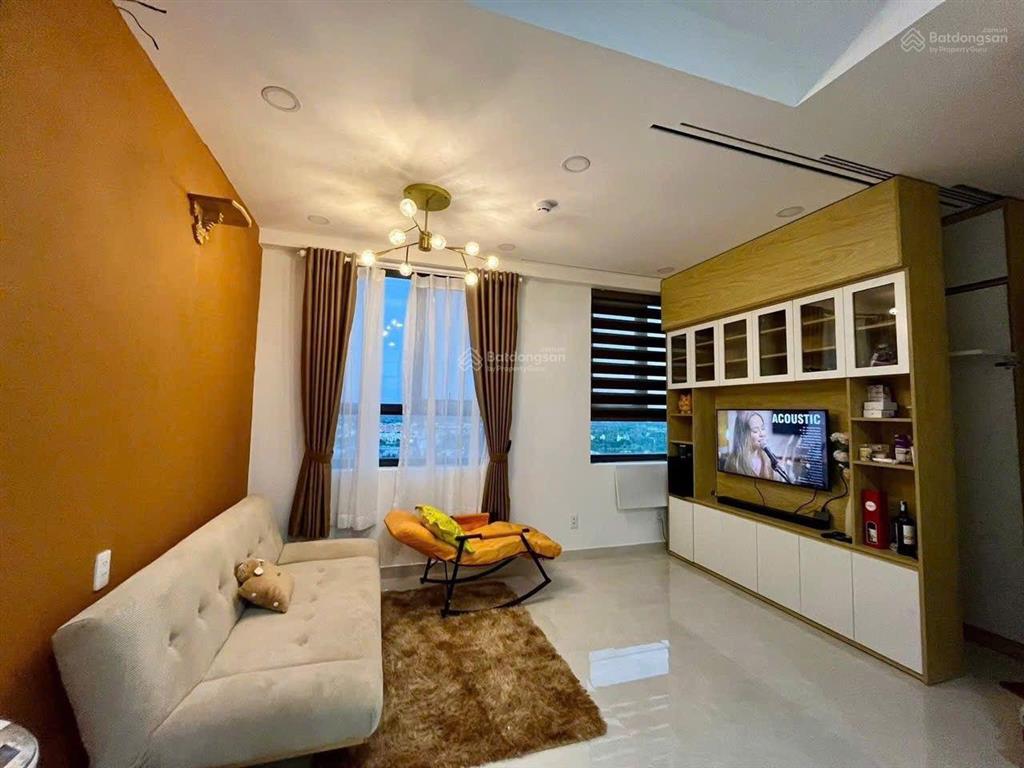 Bán căn hộ chung cư saigon intela 55m2 tại kdc làng việt kiều phong phú 13e, 2,090 tỷ, bình chánh