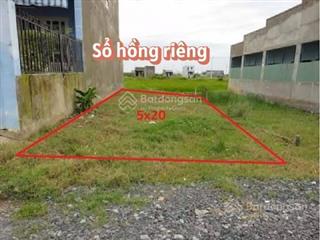 Cần bán gấp lô đất 100m2 giá 800tr ở đường trung lập, xã trung lập thượng, gần chợ  sổ hồng riêng