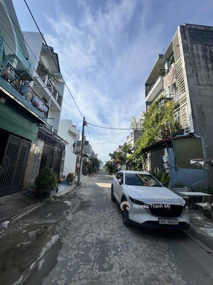 Đất thổ cư 7,5x16m khu nhà lầu vip phan văn hớn, gần chợ đại hải