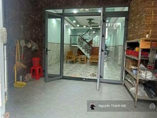 Giảm mạnh 500tr! nhà 2 tầng hẻm xe hơi rẻ như lô đất