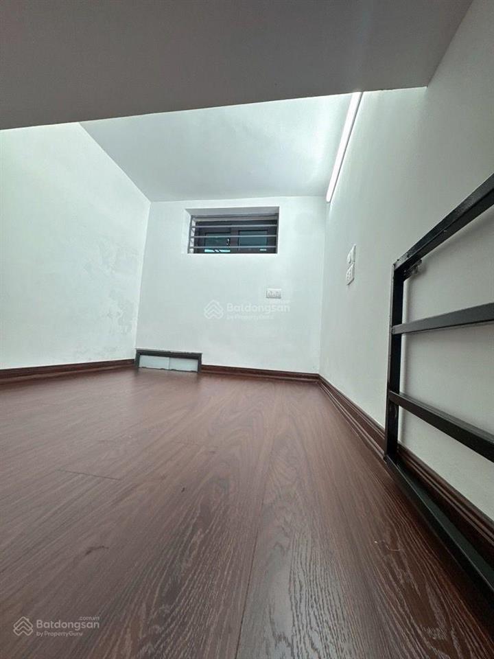 Hiếm  nhanh tay mới còn  nhà đẹp  trung tâm, gần trường, gần chợ, cách hồ hai bà trưng vài bước