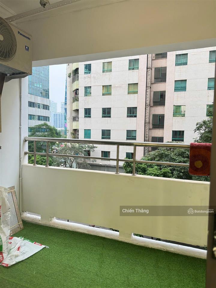 Chính chủ bán gấp căn 3pn2wc, 85m2, giá 8.1 tỷ tại 17t7 kđt trung hòa, full nội thất,  0985 284 ***