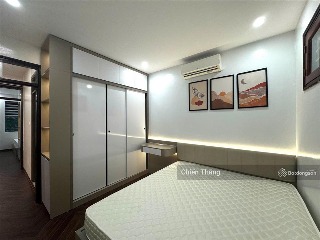 Chính chủ bán gấp căn 3pn2wc, 85m2, giá 8.1 tỷ tại 17t7 kđt trung hòa, full nội thất,  0985 284 ***