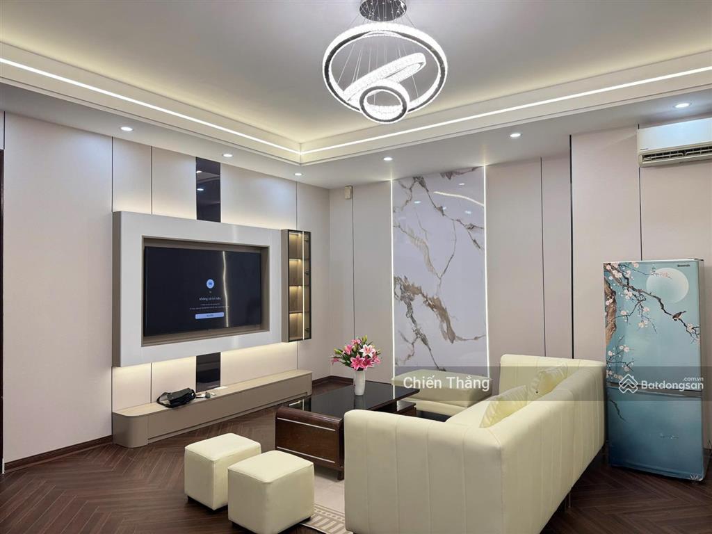 Chính chủ bán gấp căn 3pn2wc, 85m2, giá 8.1 tỷ tại 17t7 kđt trung hòa, full nội thất,  0985 284 ***