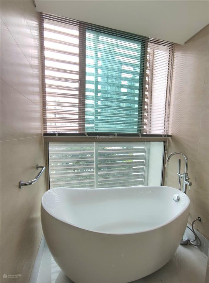 Hàng hiếmchủ cần bán nhanh 3 phòng ngủ the vista an phú có ban công dài, rộng, view thoáng, sổ sẵn