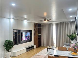 Chính chủ cần tiền gấp bán căn hộ res green tower tân phú, 70m2, 2pn/2wc  fnt  shr