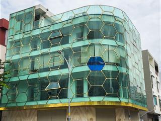 Cần bán tòa nhà văn phòng 5 tầng (771m2 sàn)