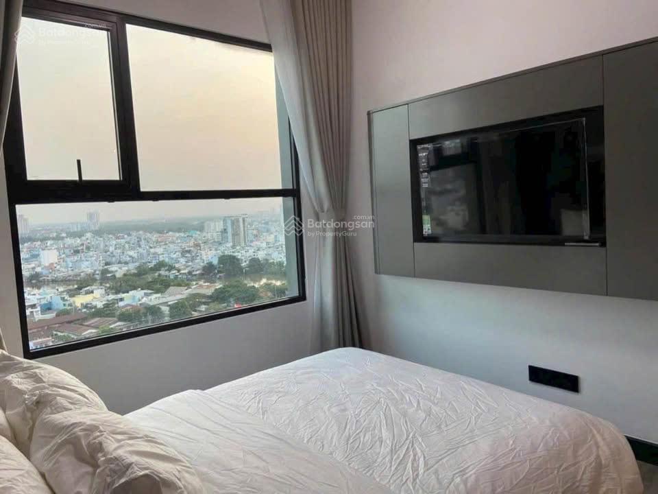 Cắt lỗ 300 triệu chung cư ehomes phú hữu q.9 giá  1tỷ810tr  dt 70m2 2pn2wc  full nội thất  shr