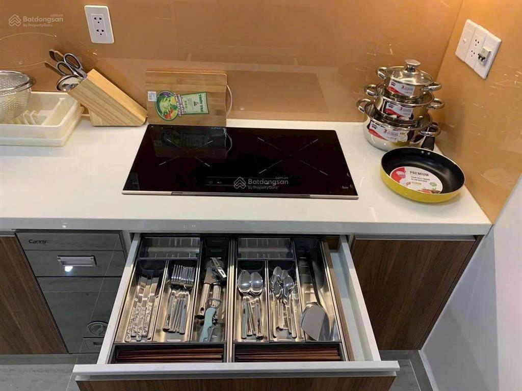 Chính gửi bán căn hộ moonlight residences q. thủđức, dt 68m2  2pn2wc  full nội thất  shr