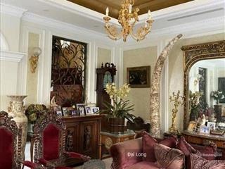 Biệt thự hồ bơi thảo điền  đường 42  hầm + 3 tầng  giá tốt