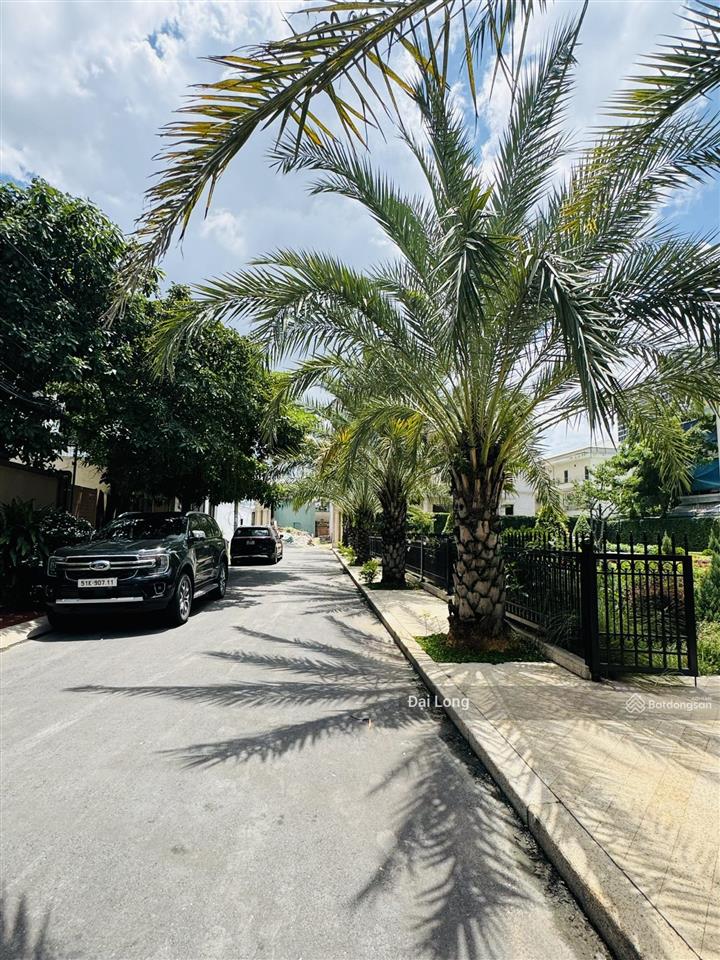 Khuôn đất vip nhất thảo điền 7,5x23m tổng 173m2 có công viên nội khu riêng biệt.