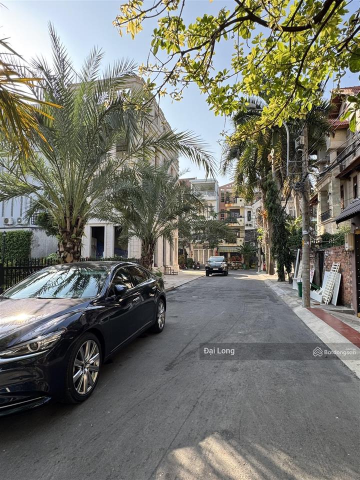 Khuôn đất vip nhất thảo điền 7,5x23m tổng 173m2 có công viên nội khu riêng biệt.