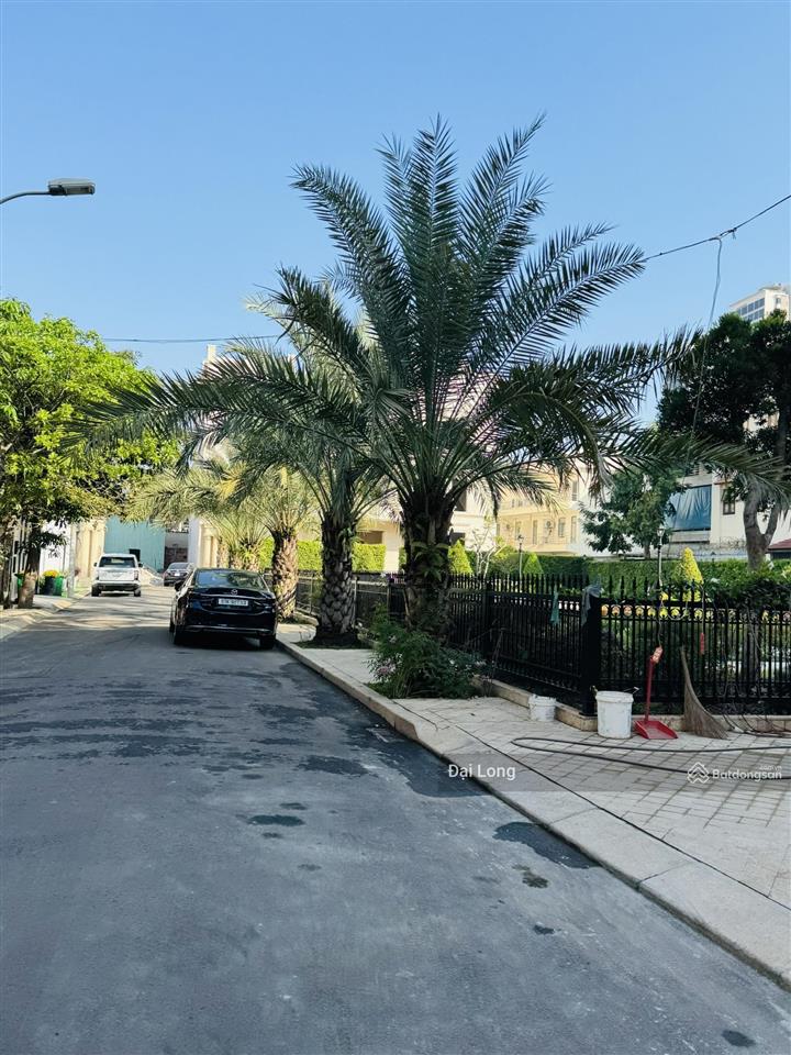 Khuôn đất vip nhất thảo điền 7,5x23m tổng 173m2 có công viên nội khu riêng biệt.