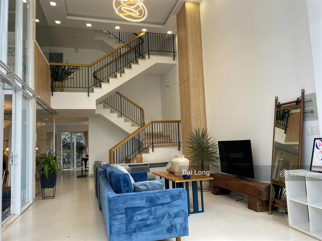 Biệt thự hồ bơi đẹp thứ 2 thảo điền, diện tích 8x25,3m hơn 201,9m2