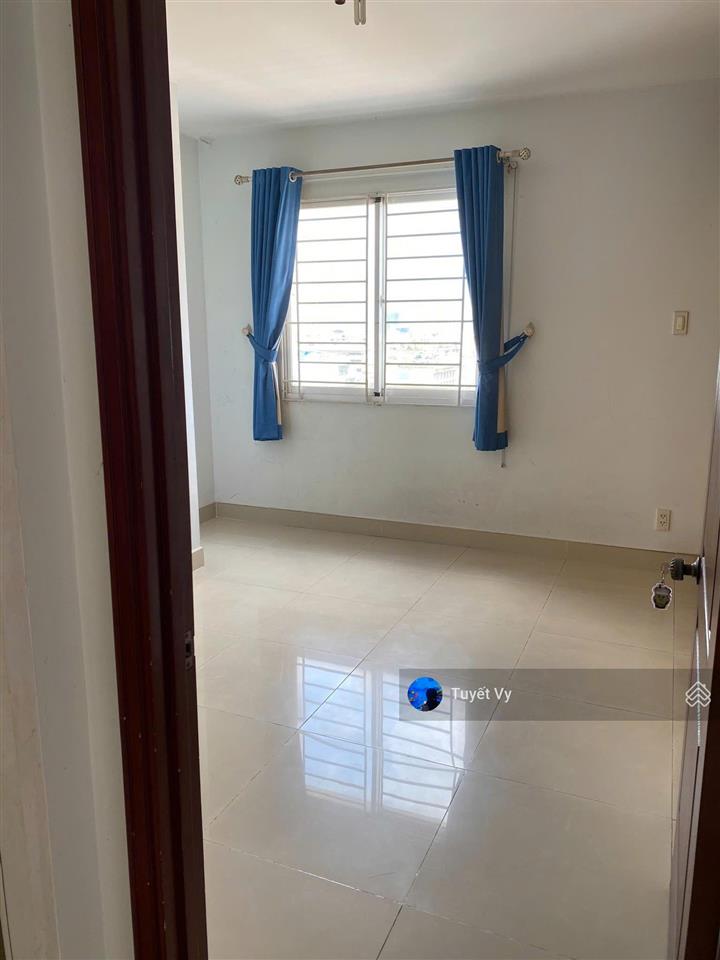 Chính chủ bán sao mai 1 tỷ 776 quận 5 91m2 2pn  2wc