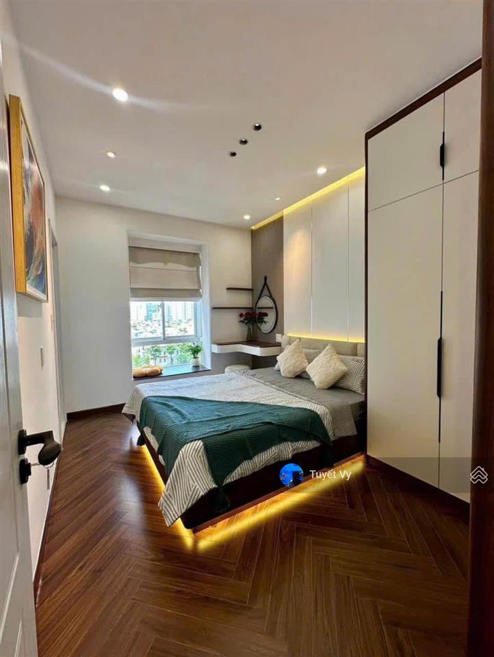 Bán căn hộ vĩnh hội, 1 tỷ 975, quận 4, 68m2, 2pn  2wc