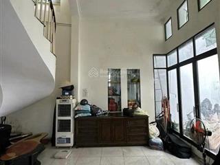 Bán nhà đề thám 96m2 4 tầng  22 tỷ  hẻm xe hơi cách mặt tiền 20m