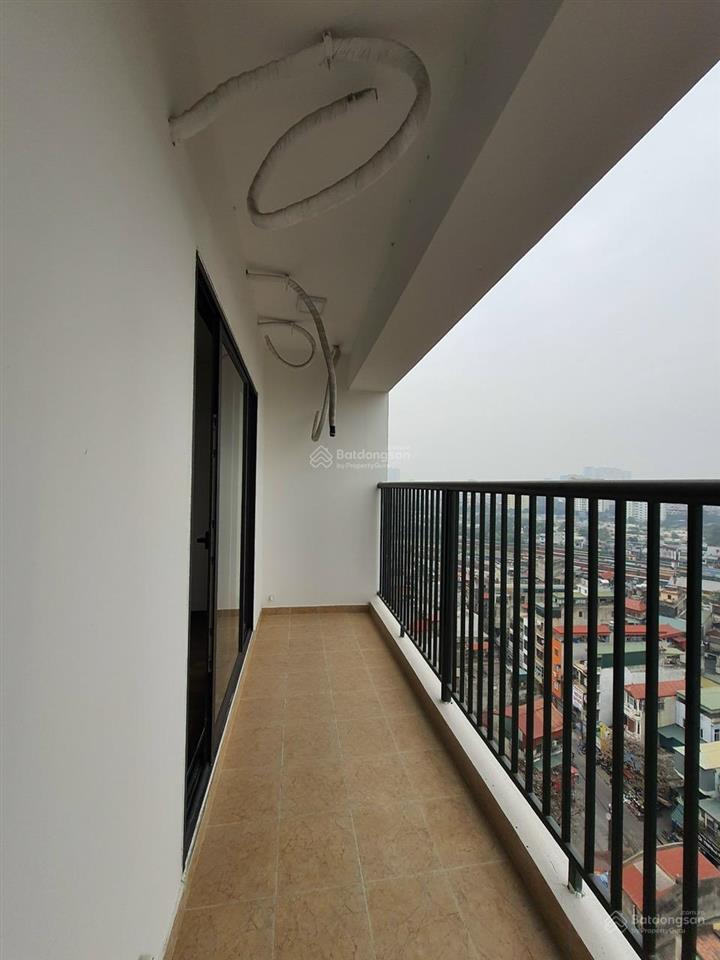 Chính chủ bán chcc 101m2 tầng 14 viễn đông star