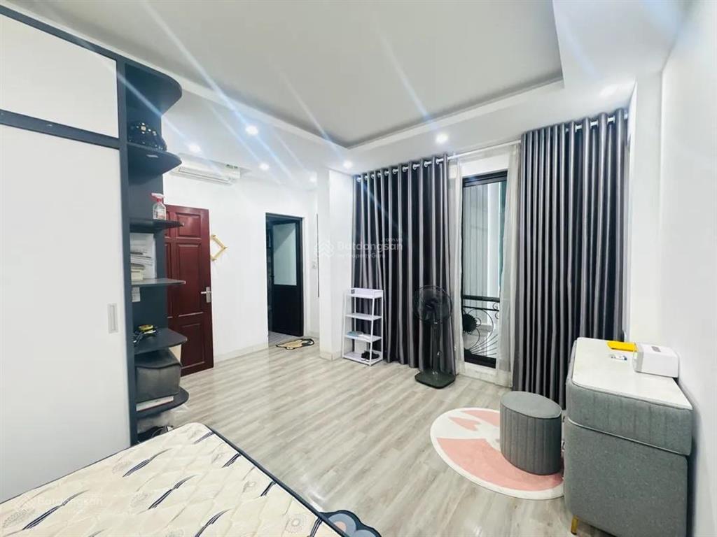 1.	bán nhà vạn khê  29m², 5 tầng, 7,5 tỷ, ngõ 3,4m thông, trước nhà cực sáng, ô tô tránh chỉ 10m