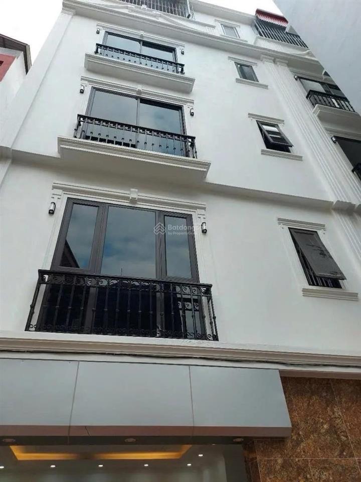 Bán nhà lê trọng tấn, hà đông 33m², 4 tầng, 8,9 tỷ, phân lô, ngõ 3,8m, ô tô đỗ gần, thoáng sáng.