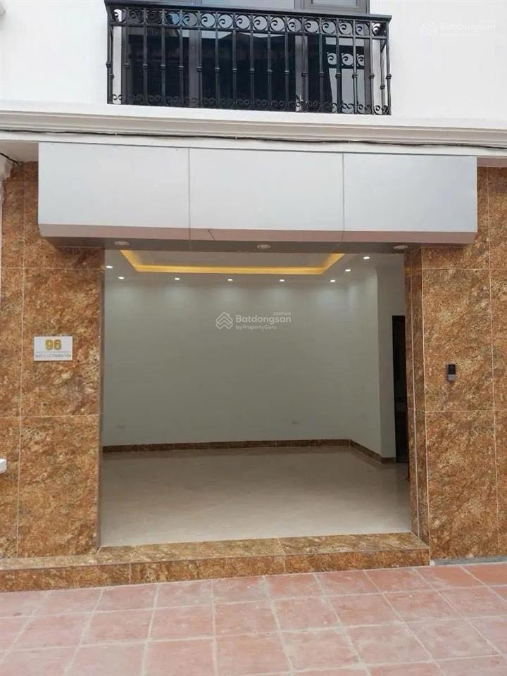 Bán nhà lê trọng tấn, hà đông 33m², 4 tầng, 8,9 tỷ, phân lô, ngõ 3,8m, ô tô đỗ gần, thoáng sáng.