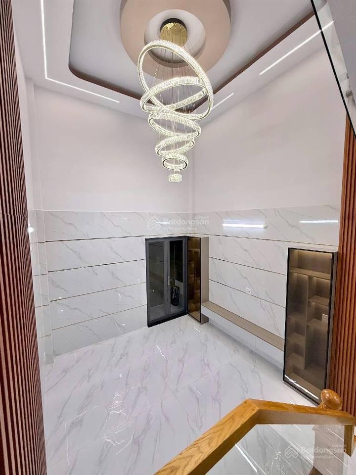 Nhà mới 5 tầng  55m2hẻm oto  dọn vào ở ngay  thiết kế lửng ngược sang trọng