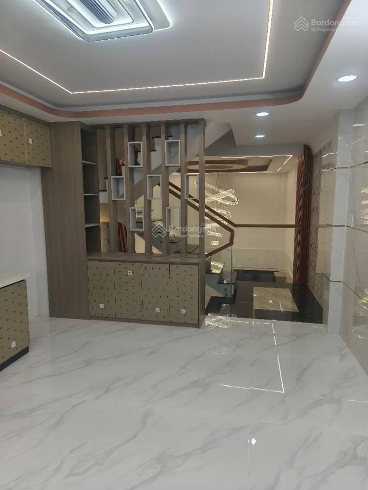 Nhà mới 5 tầng  55m2hẻm oto  dọn vào ở ngay  thiết kế lửng ngược sang trọng