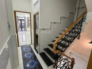 Bán nhà mới đẹp 4 tầng hxh 6m, đường giải phóng  tân bình dt 3.7x15m, 11.5 tỷ tl